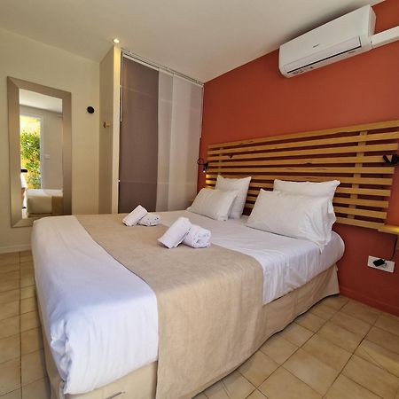 Le Cosy Hotel Saint Aygulf Exterior foto