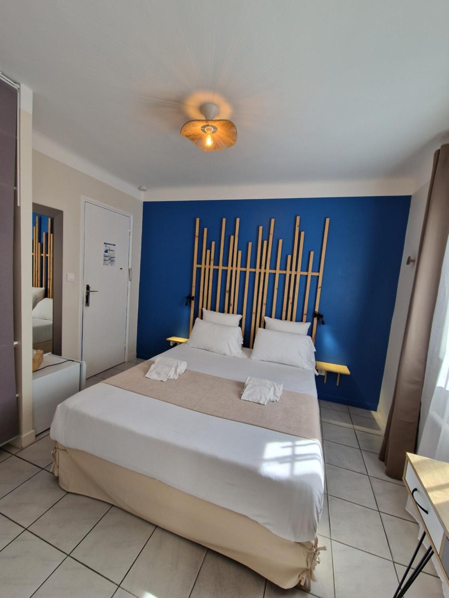 Le Cosy Hotel Saint Aygulf Exterior foto